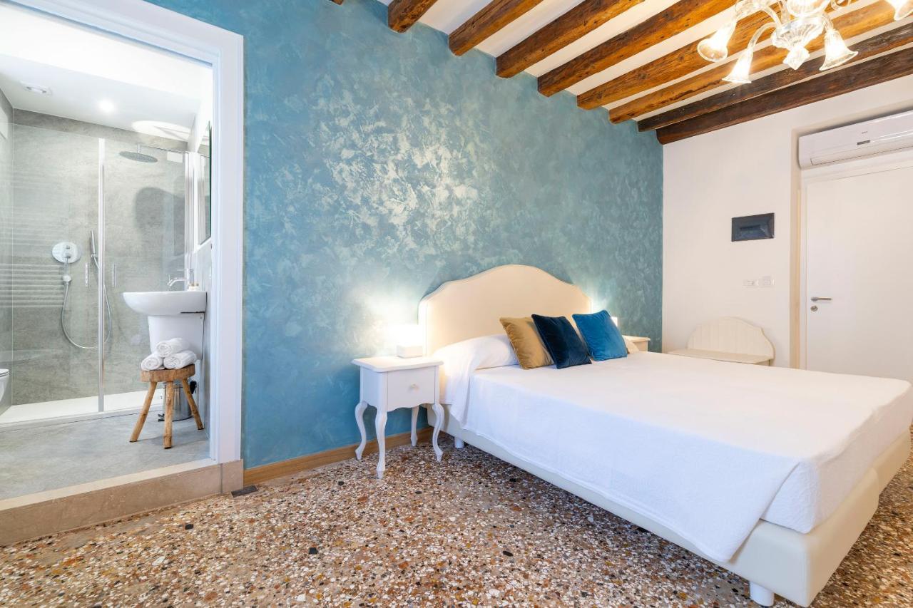 Отель Residenza San Silvestro Венеция Экстерьер фото