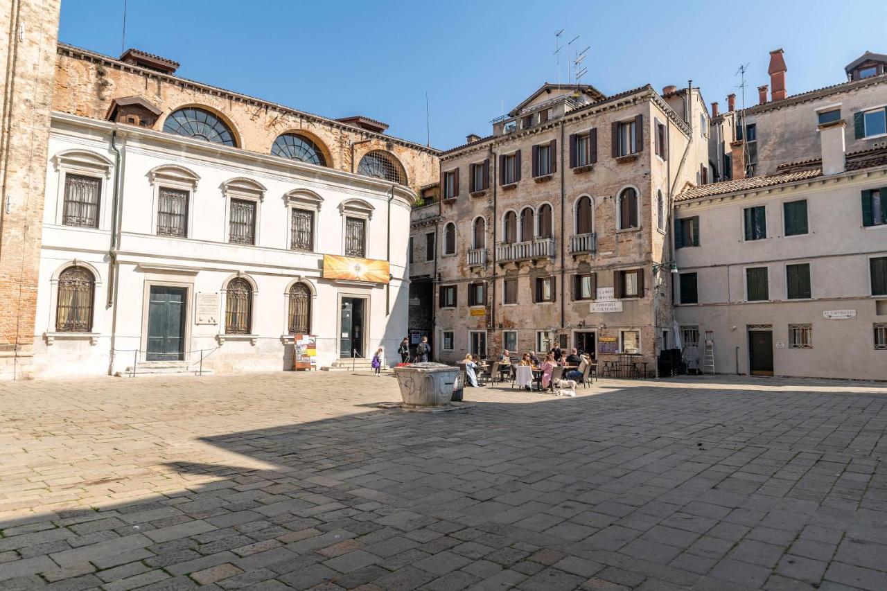 Отель Residenza San Silvestro Венеция Экстерьер фото