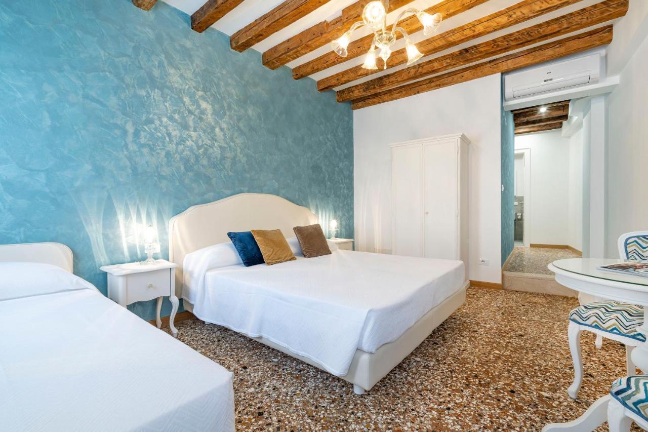 Отель Residenza San Silvestro Венеция Экстерьер фото