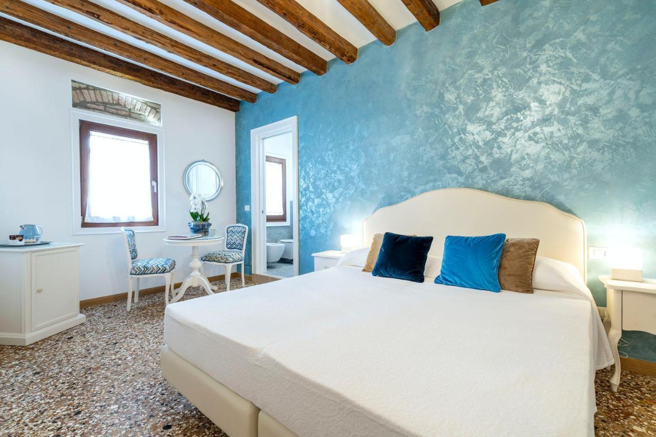 Отель Residenza San Silvestro Венеция Экстерьер фото